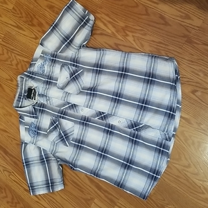 Zoo york snap‎ down shirt lg